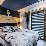 Apartament Za Strugiem *