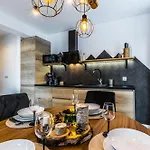 Za Strugiem Apartament *