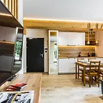 Za Strugiem Apartament *