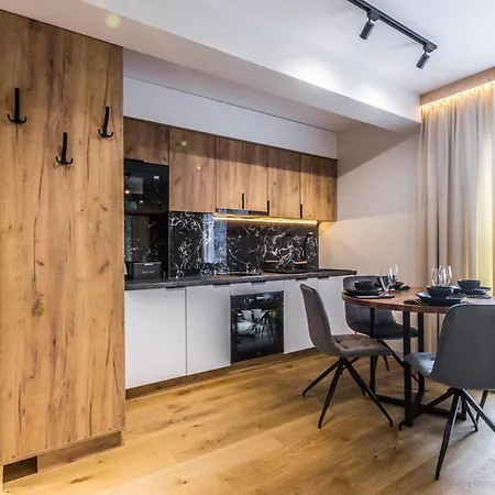 Za Strugiem Apartment *