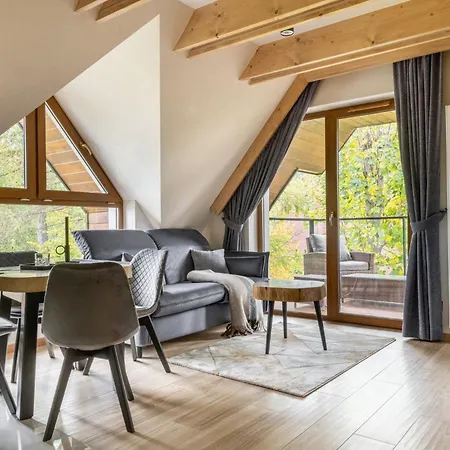 Za Strugiem Apartment *