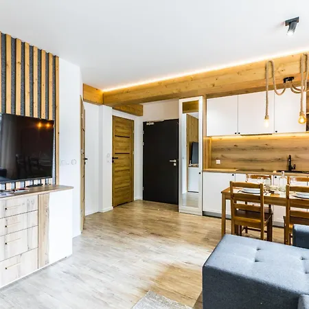 Za Strugiem Apartment Zakopane