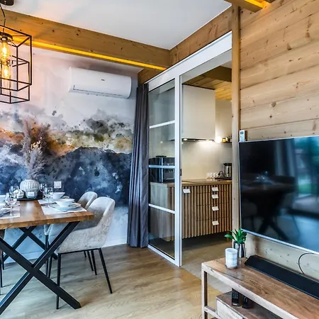 Za Strugiem Apartment Zakopane